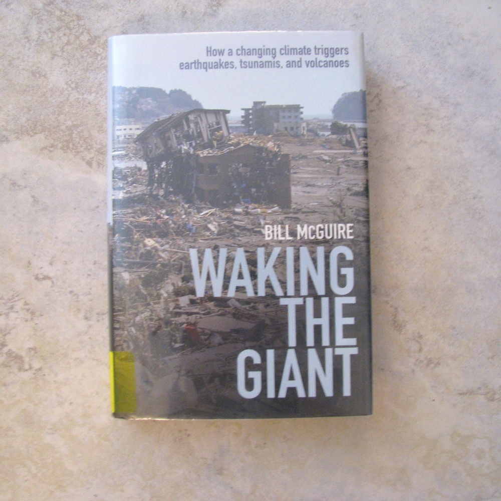 Waking The Giant by Bill McGuire Changing Climate Hardcover Book Home Library